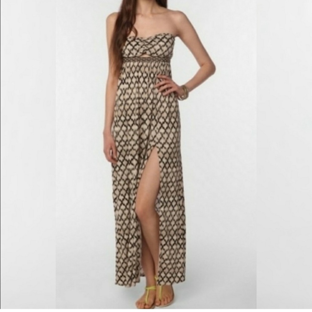 Silence + Noise maxi dress, size M, geometric pattern, excellent condition